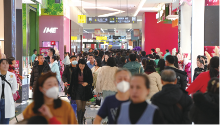 �����ȵ��� �������Ρ����˹���app����24������ʢ����Ļ